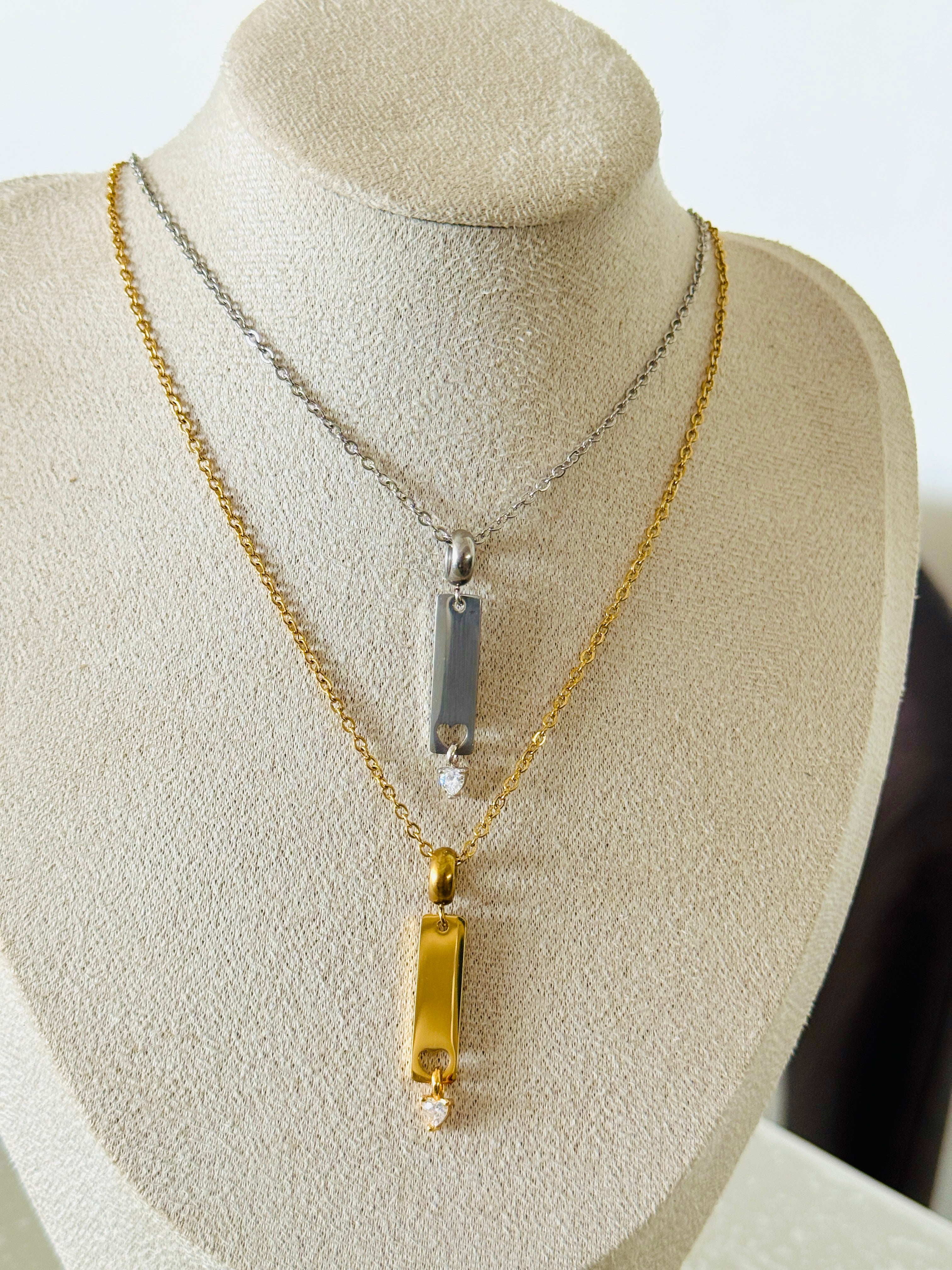 The heart drop necklace