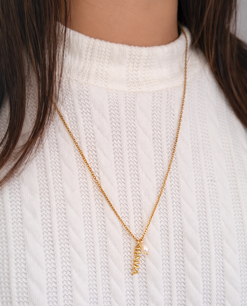 Mama Pearl Drop Necklace