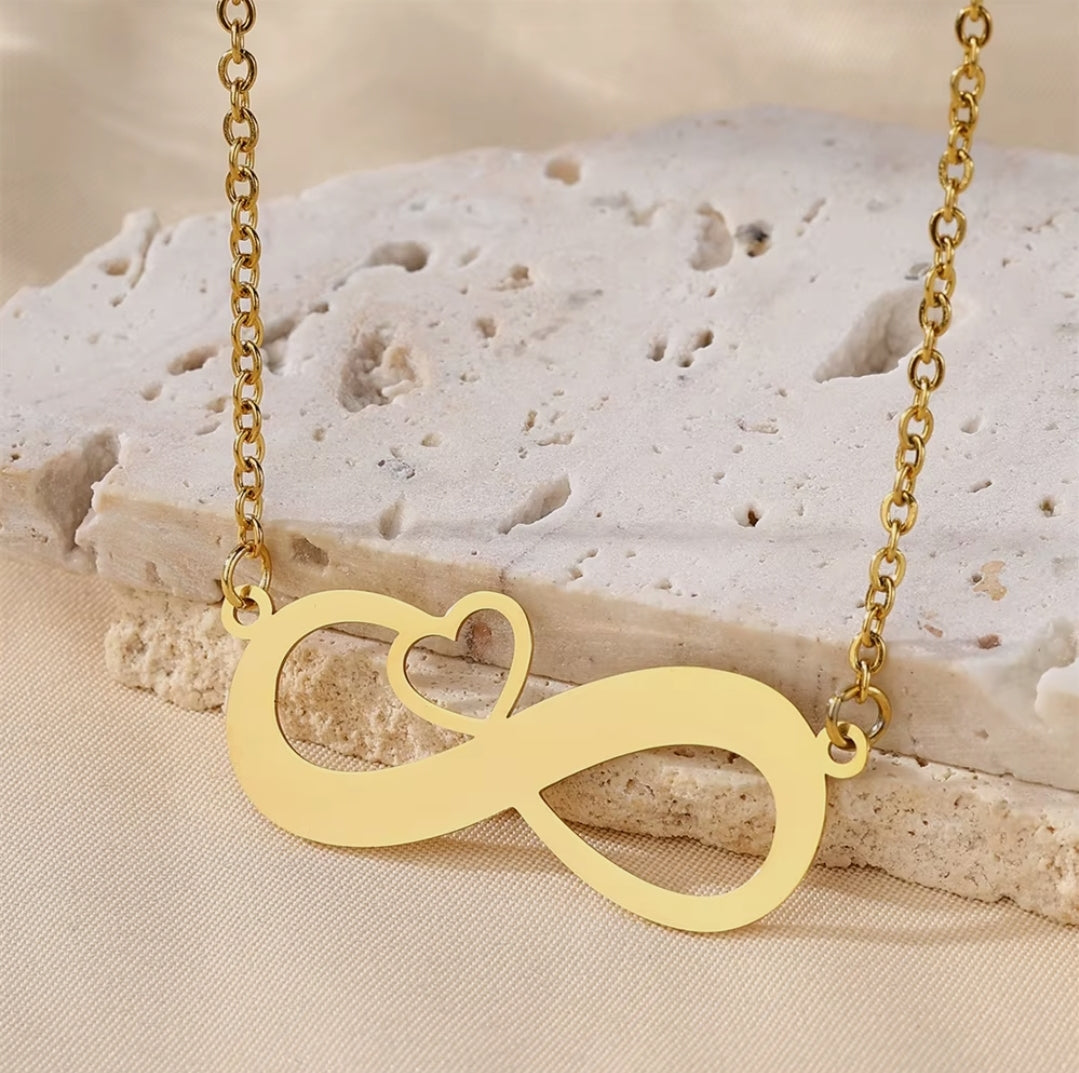 Infinity personalised necklace