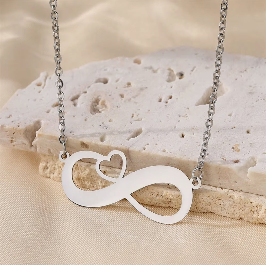 Infinity personalised necklace